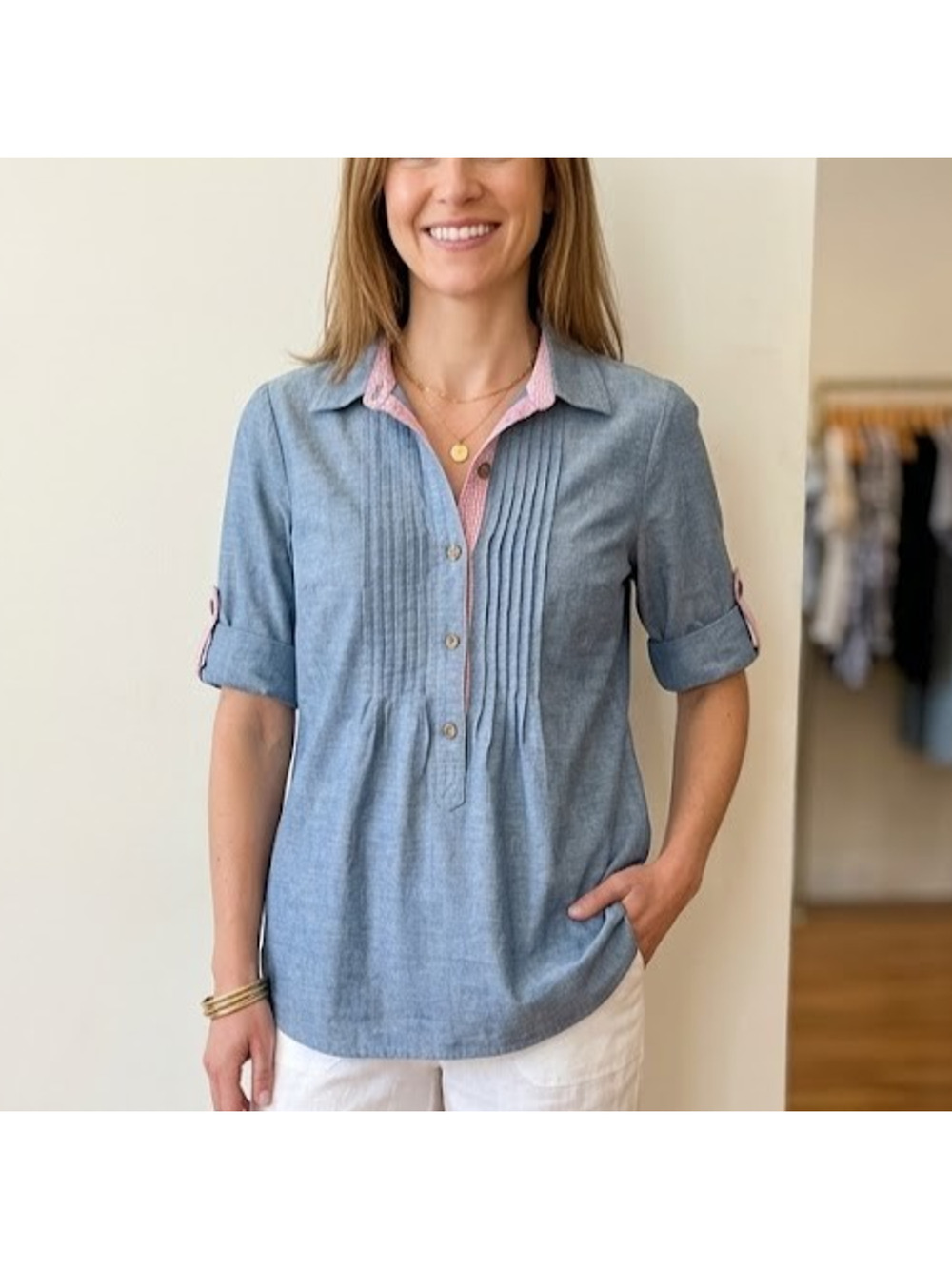 Gap Chambray Shirt Women's S Blue Pintuck Henley Roll Tab Cotton Top Preppy Y2K